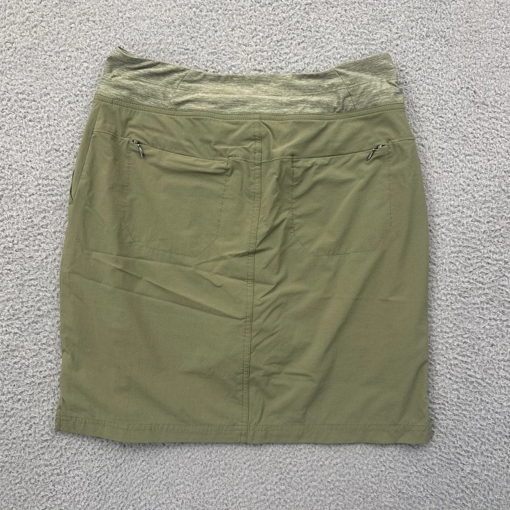 Duluth Trading Co Armachillo Cooling Skirt Skort Green Athleisure Women's 8